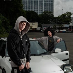 DOUBLE LAYERED SWEATS